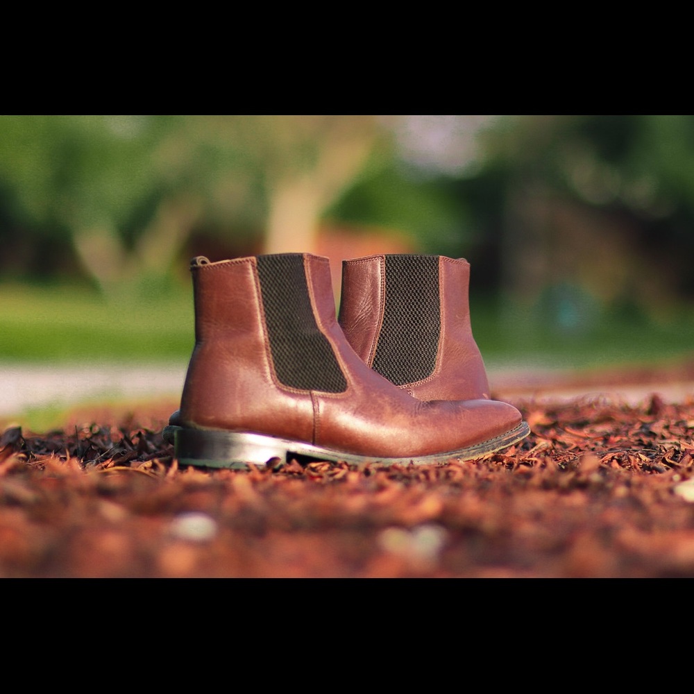 Brown/beige leather Samuel Windsor Chelsea boot